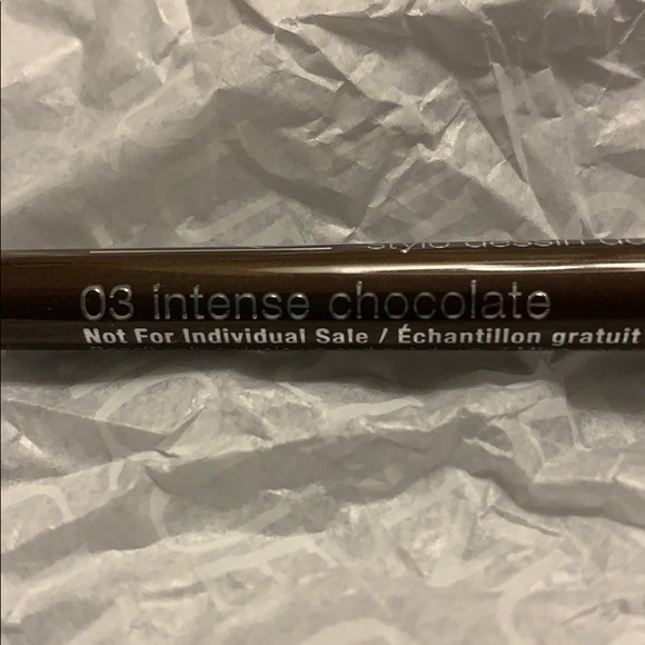 New Clinique Make up Skincare Bundle w/ Bag - Picture 8 of 10